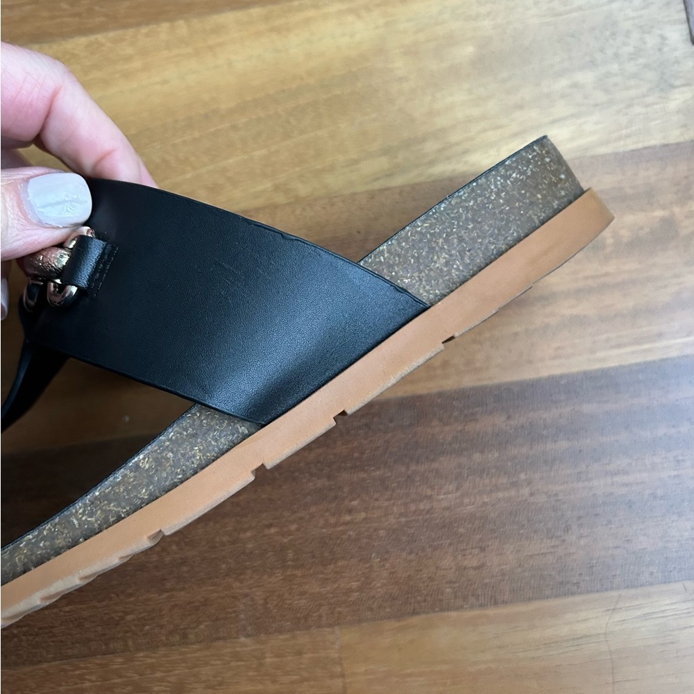 Leather thong sandal - Picture 5 of 11
